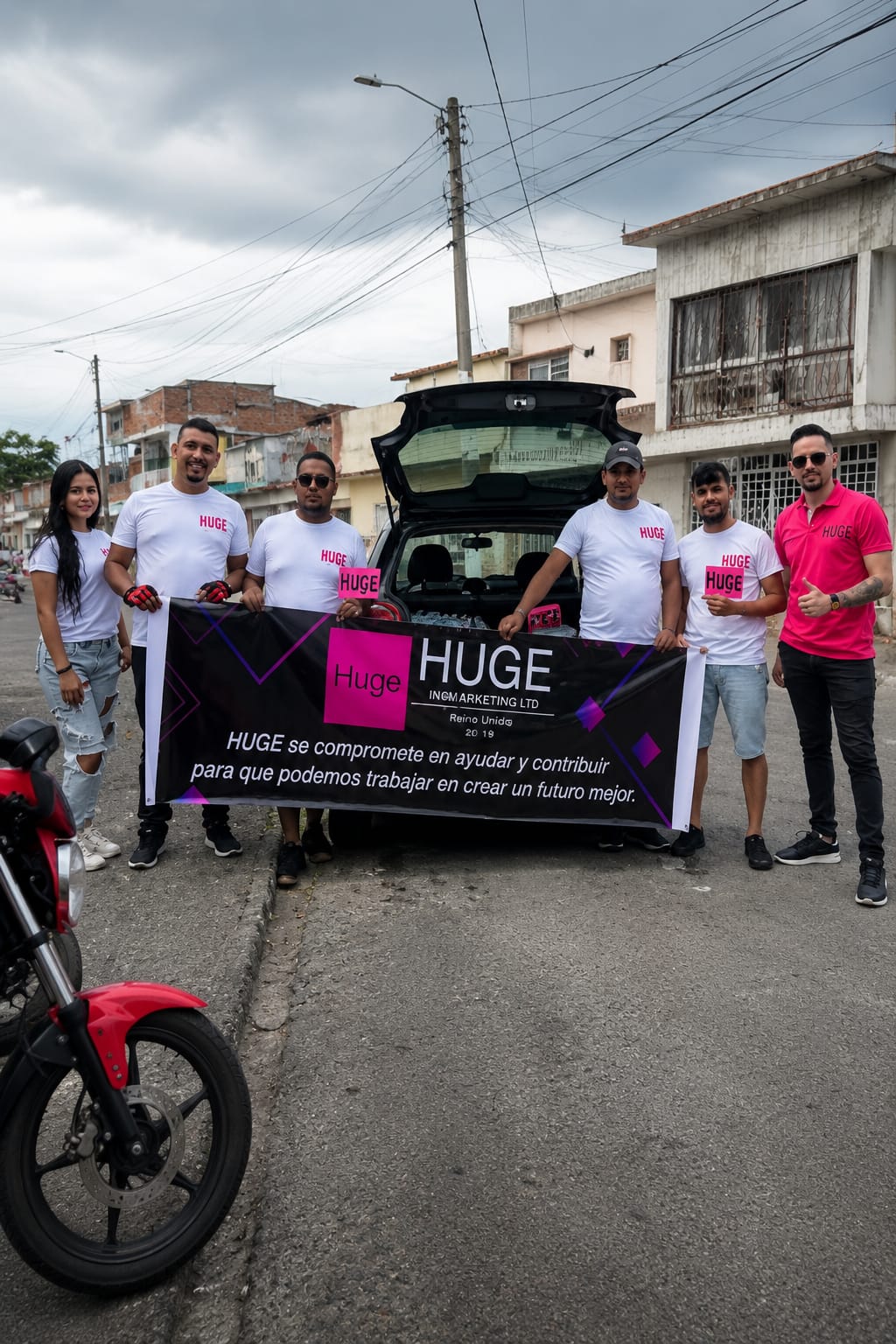 Huge — Obra Benéfica